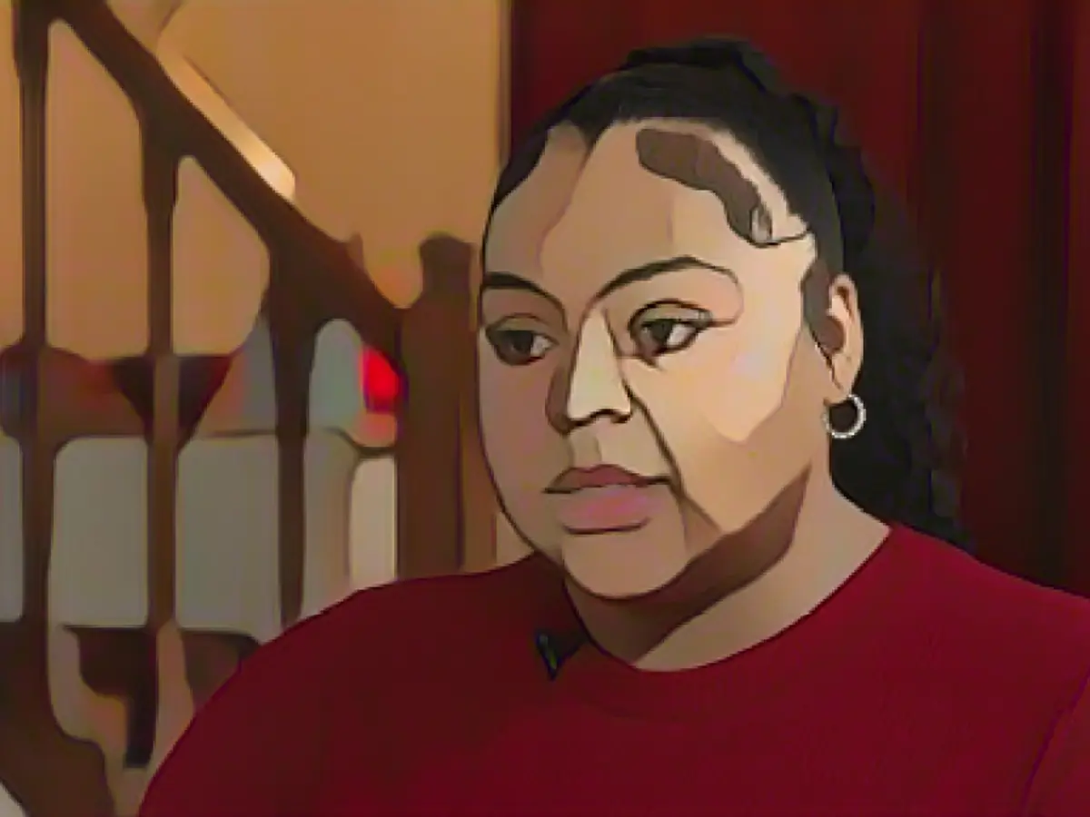 Линия Рассел, 17-летняя студентка из Мэриленда, говорит, что решение упомянуть в заявлении свою расу показалось ей сложным.