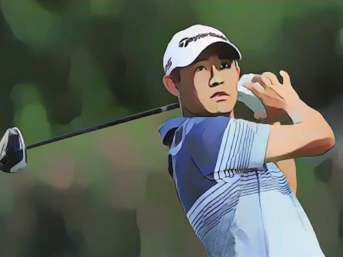 Morikawa Hawaii'deki Sony Open'ın ilk turunda sekizinci vuruşunu yapıyor.