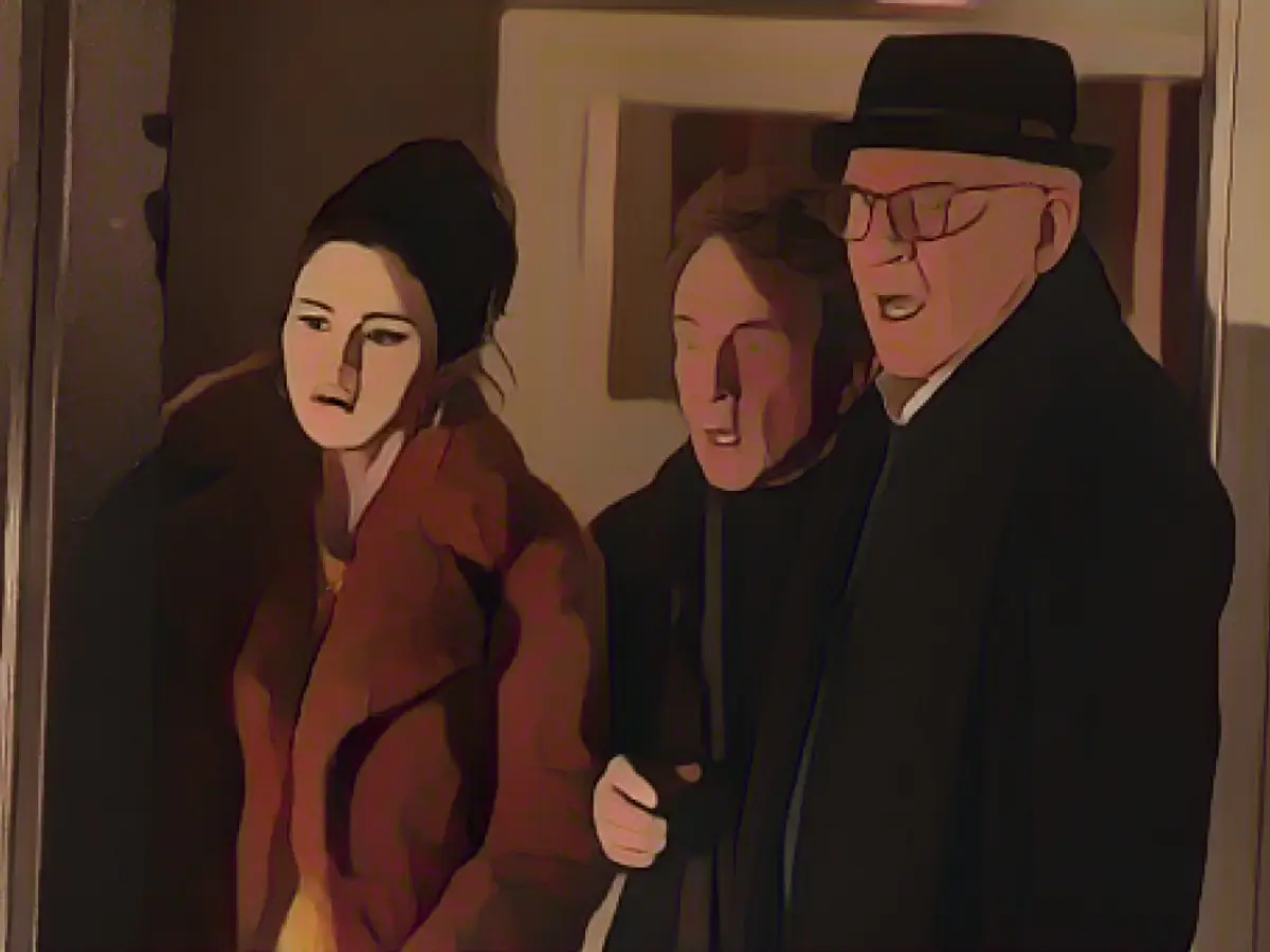 Селена Гомес, Мартин Шорт и Стив Мартин (слева направо) в сцене из фильма 