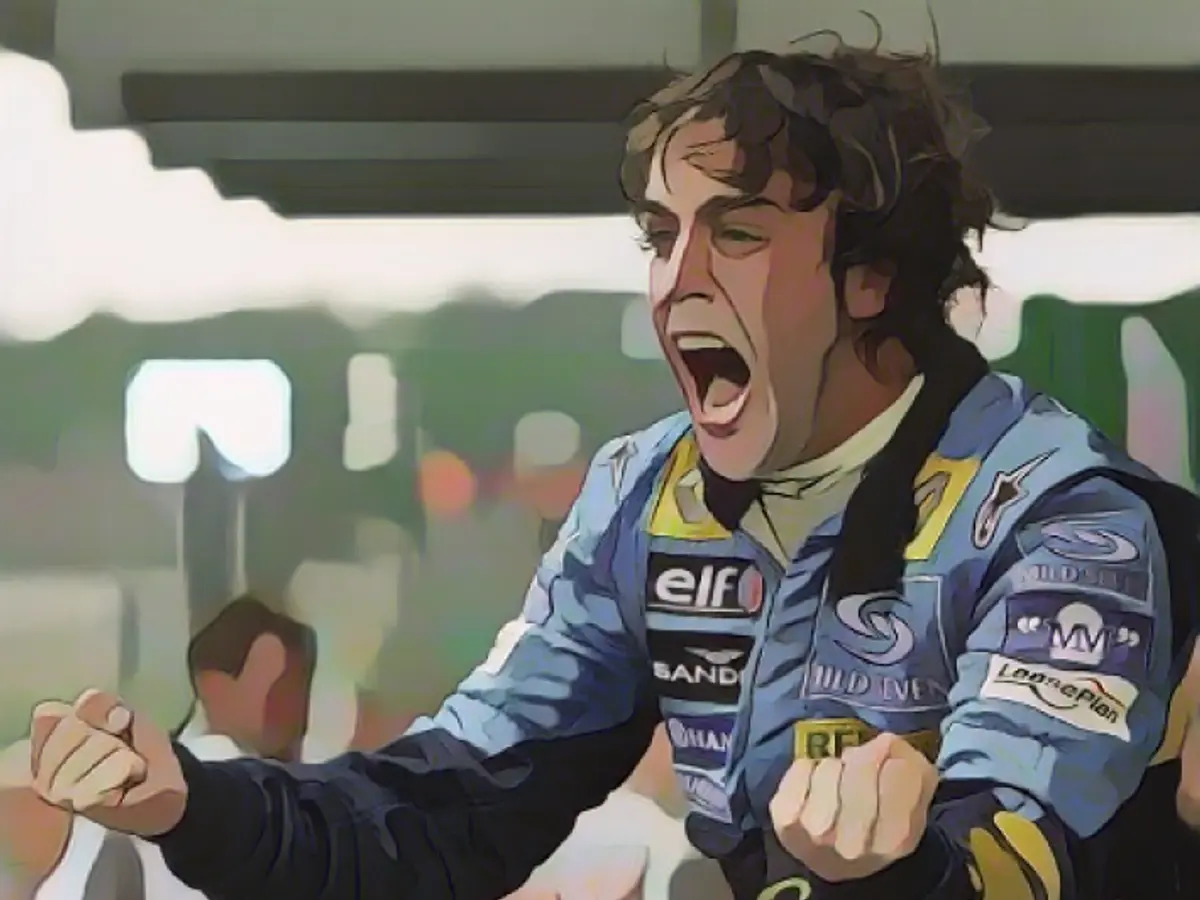 Está muy lejos de su época en Renault, cuando Alonso ganó el campeonato de pilotos de 2005 por un cómodo margen de 21 puntos...