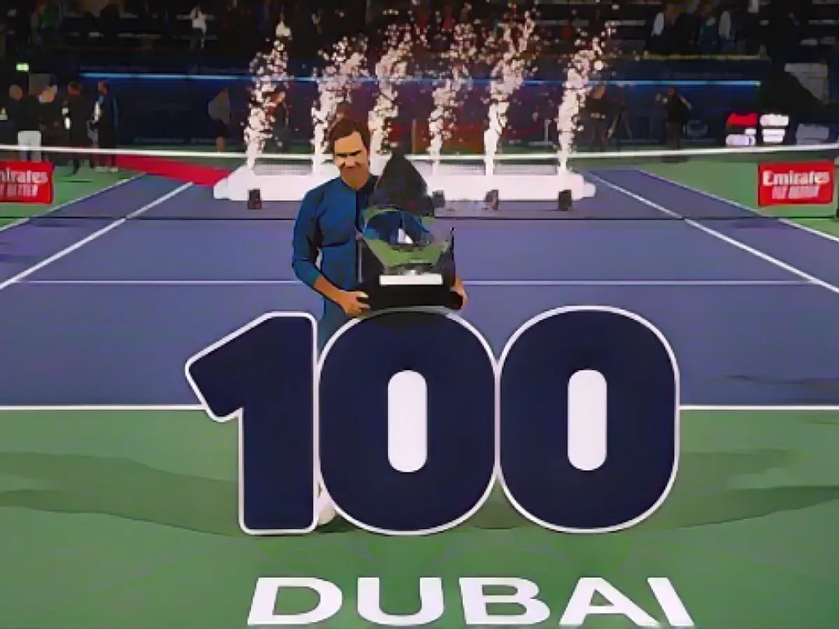 Роджер Федерер, одержав победу над Стефаносом Циципасом, завоевал свой 100-й титул в карьере и восьмую корону в Дубае.