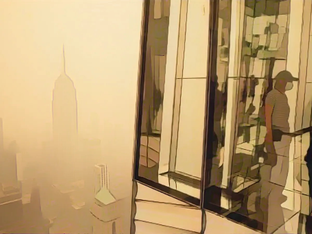 Manhattan envolta em fumo, a 7 de junho de 2023, quando os incêndios florestais no Canadá cobriram a cidade de Nova Iorque com fumo tóxico.