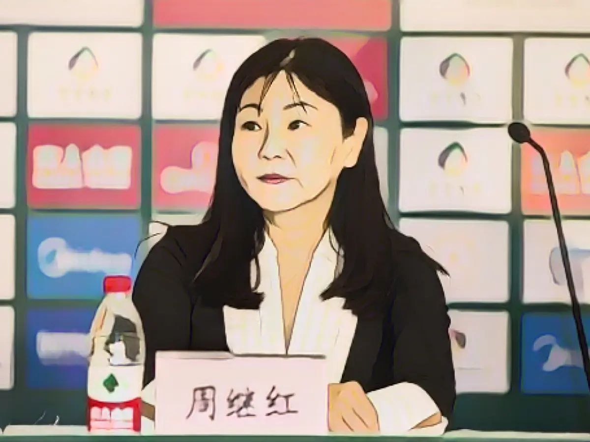 Zhou participă la o conferință de presă înaintea evenimentului Diving World Series de la Beijing din 2019.