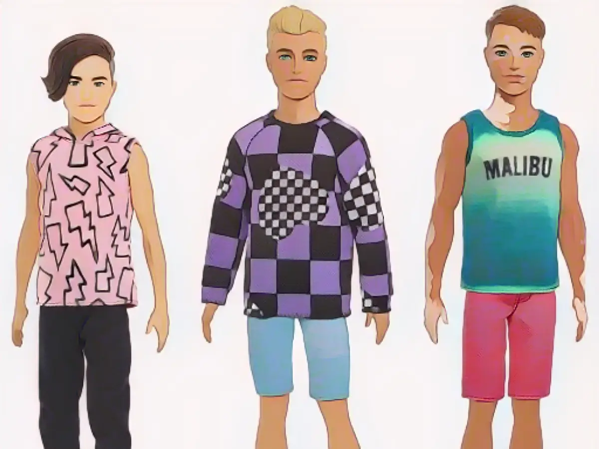 Мужские куклы Barbie теперь будут продаваться с менее мускулистыми телами.