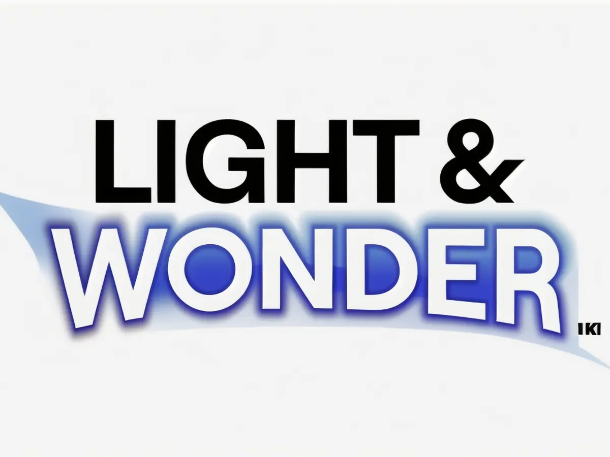 Le logo de Light & Wonder. L'entreprise est en passe d'atteindre un EBITDA de 1,4 milliard de...