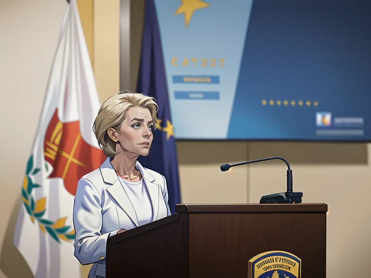 Die Präsidentin der Europäischen Kommission, Ursula von der Leyen, spricht während einer Pressekonferenz im Zenon Joint Rescue Coordination Center in Larnaca, Zypern, am 8. März.