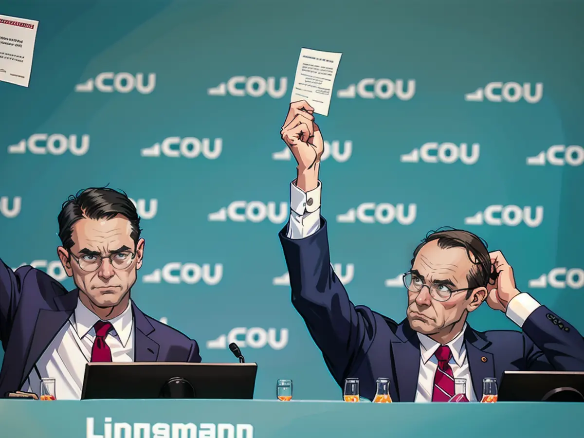 The CDU, led by party leader Friedrich Merz (right) and Secretary General Carsten Linnemann (left), spoke out in favor of reintroducing compulsory military service at its federal party conference at the beginning of the week