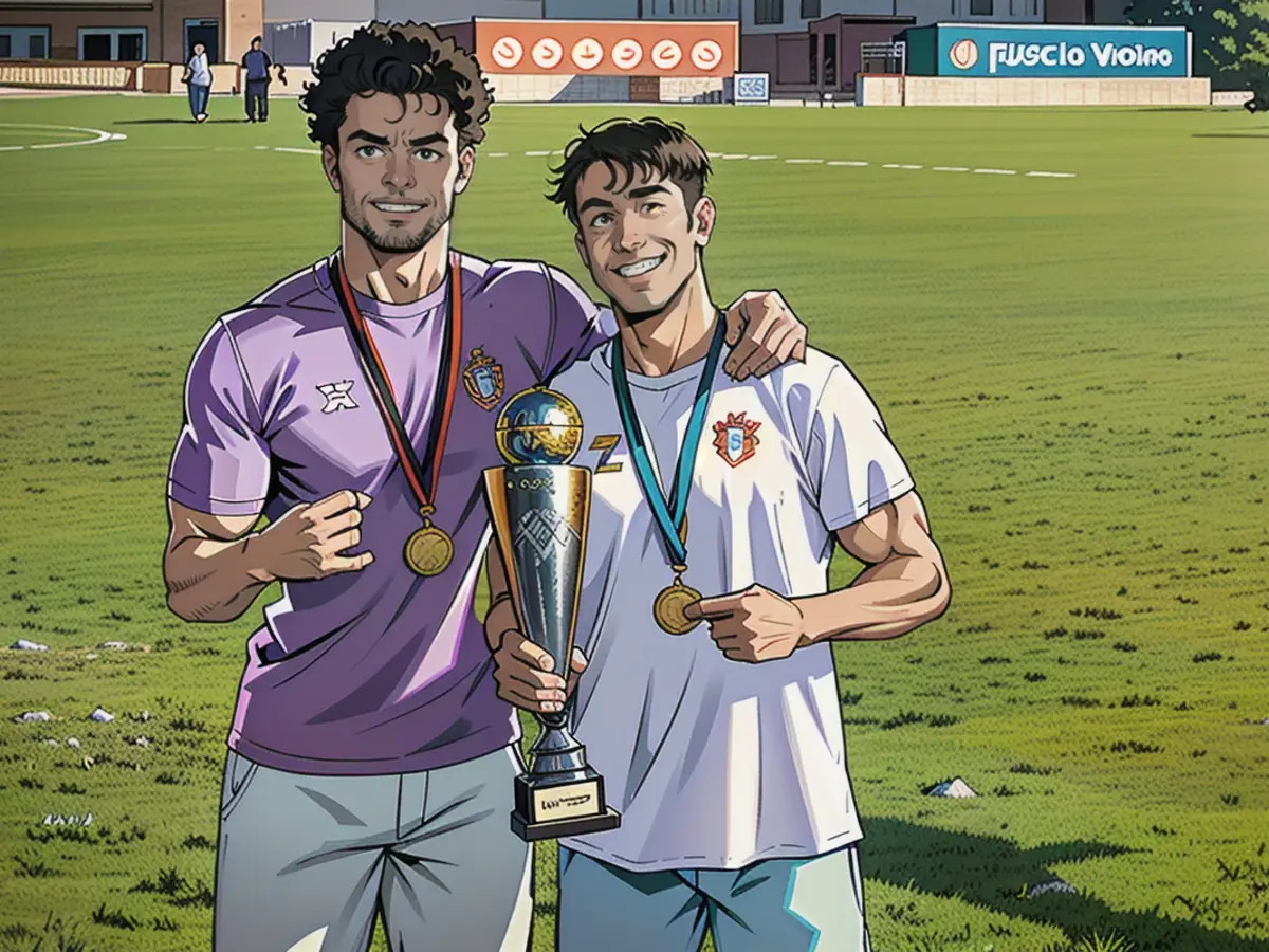 Les talents du FC Chinedu Chukwukelu et Nick Zimmermann célèbrent avec le trophée après le coup de...