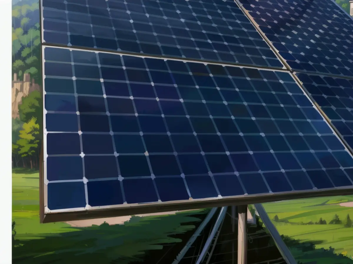 The solar modules are square (3.50 meters wide) and around three meters high