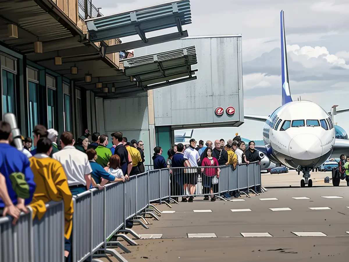 Am Airport in Weeze konnten Fluggäste nicht abgefertigt werden, weil Personal fehlte