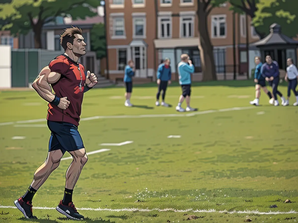 BVB coach Edin Terzic runs his laps in the middle of London's City Park with music playing in his ears