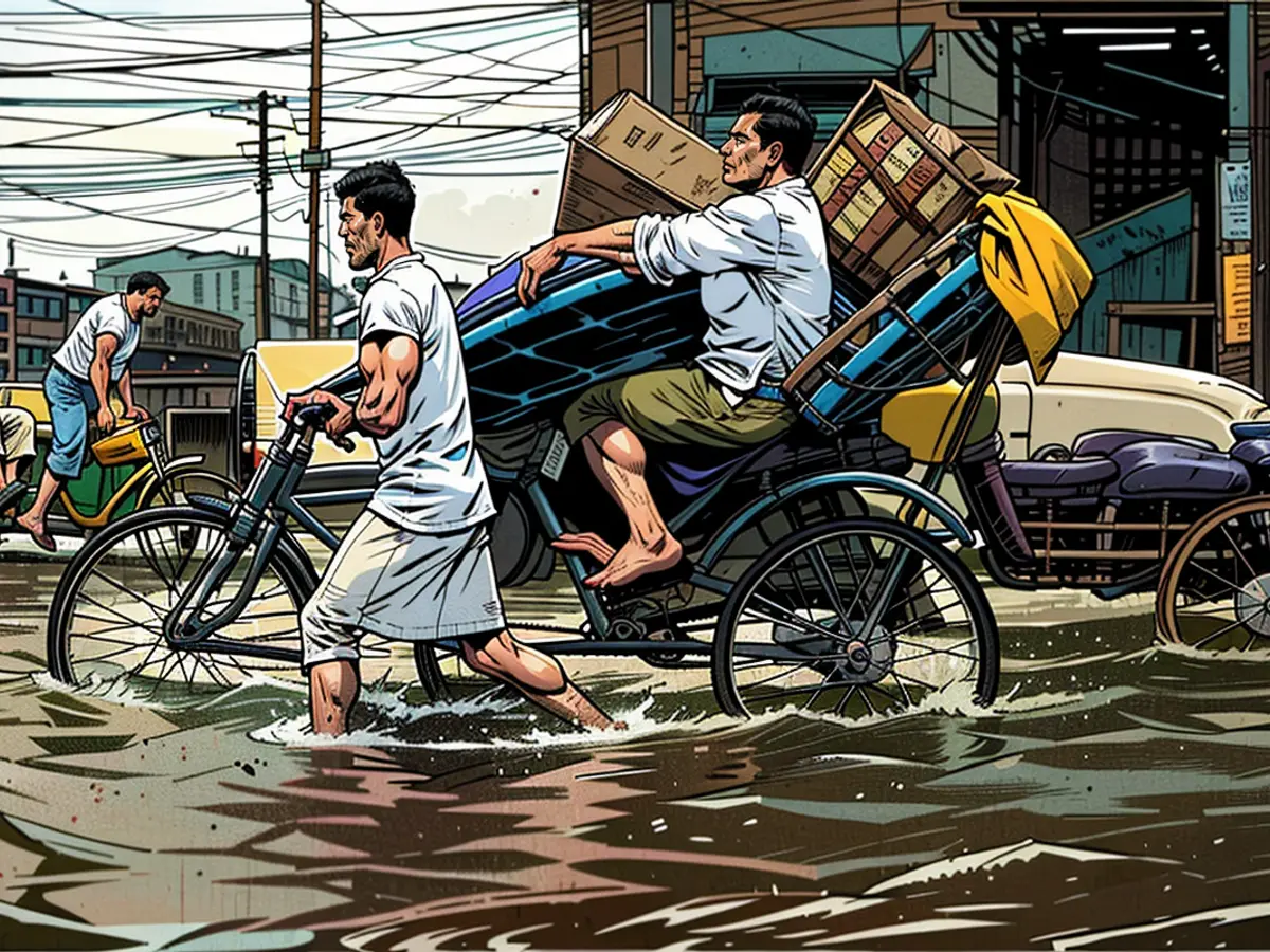 Varias personas circulan por una calle inundada de la ciudad de Sylhet, en Sylhet, Bangladesh, el jueves 20 de junio de 2024. En Sylhet, las lluvias torrenciales y los ríos crecidos por las inundaciones río arriba en la India también están anegando zonas densamente pobladas. (