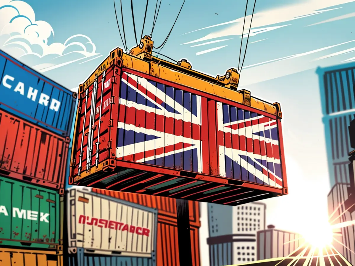 Caricamento di un container marittimo con bandiera britannica