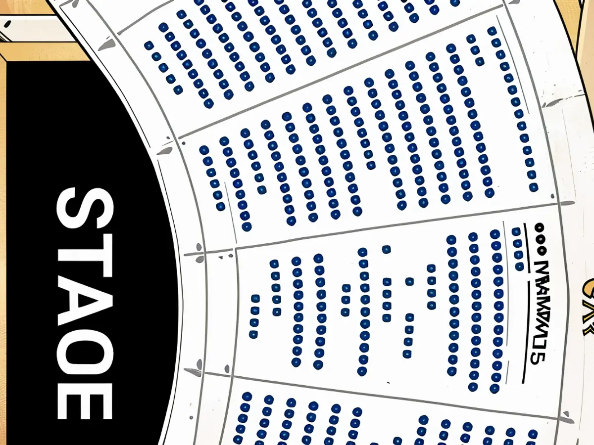 The blue dots represented the unsold seats on June 29 for the following night’s “Jersey Boys” performance.
