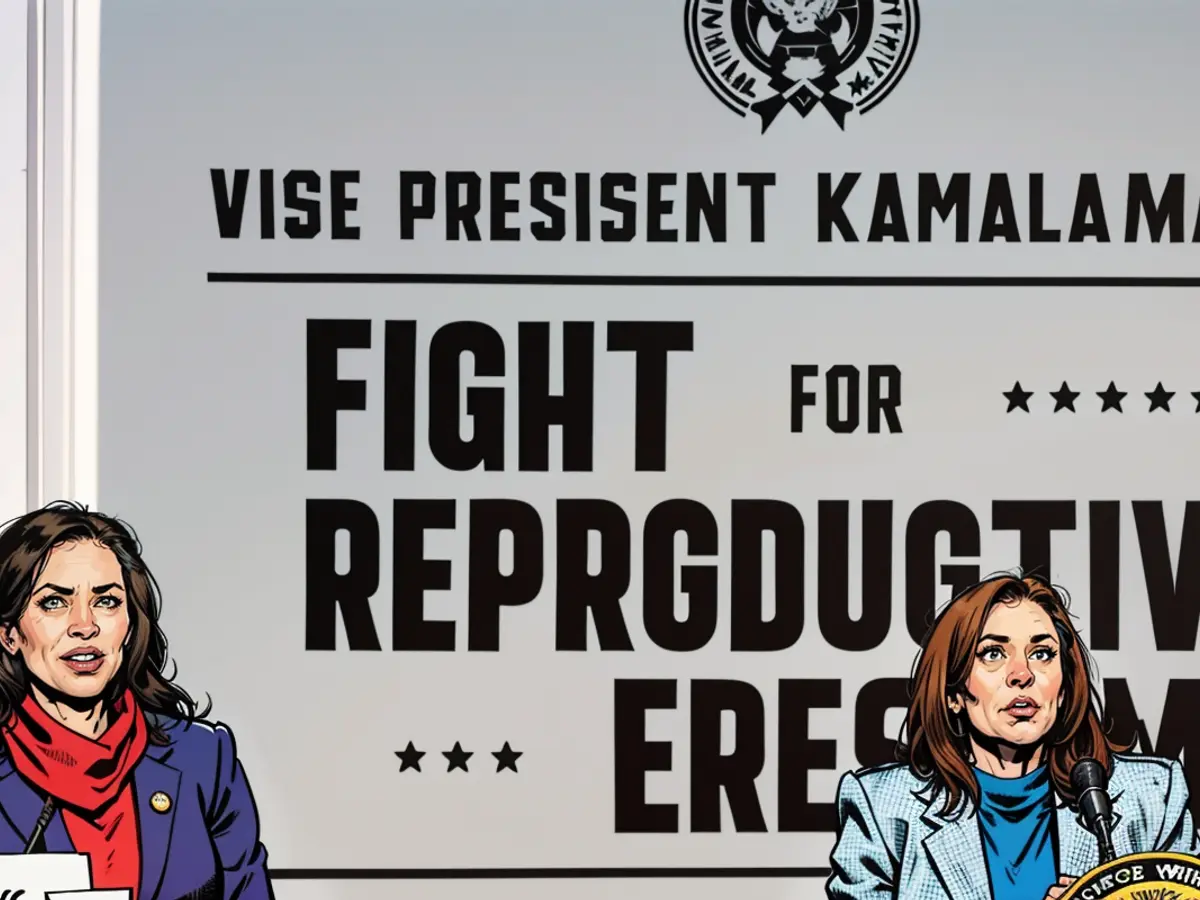 Vice-Présidente américaine Kamala Harris (d.) et la gouverneure de Michigan Gretchen Whitmer (g.) à une manifestation pour les 'Libertés de Reproductive' au printemps de 2024.