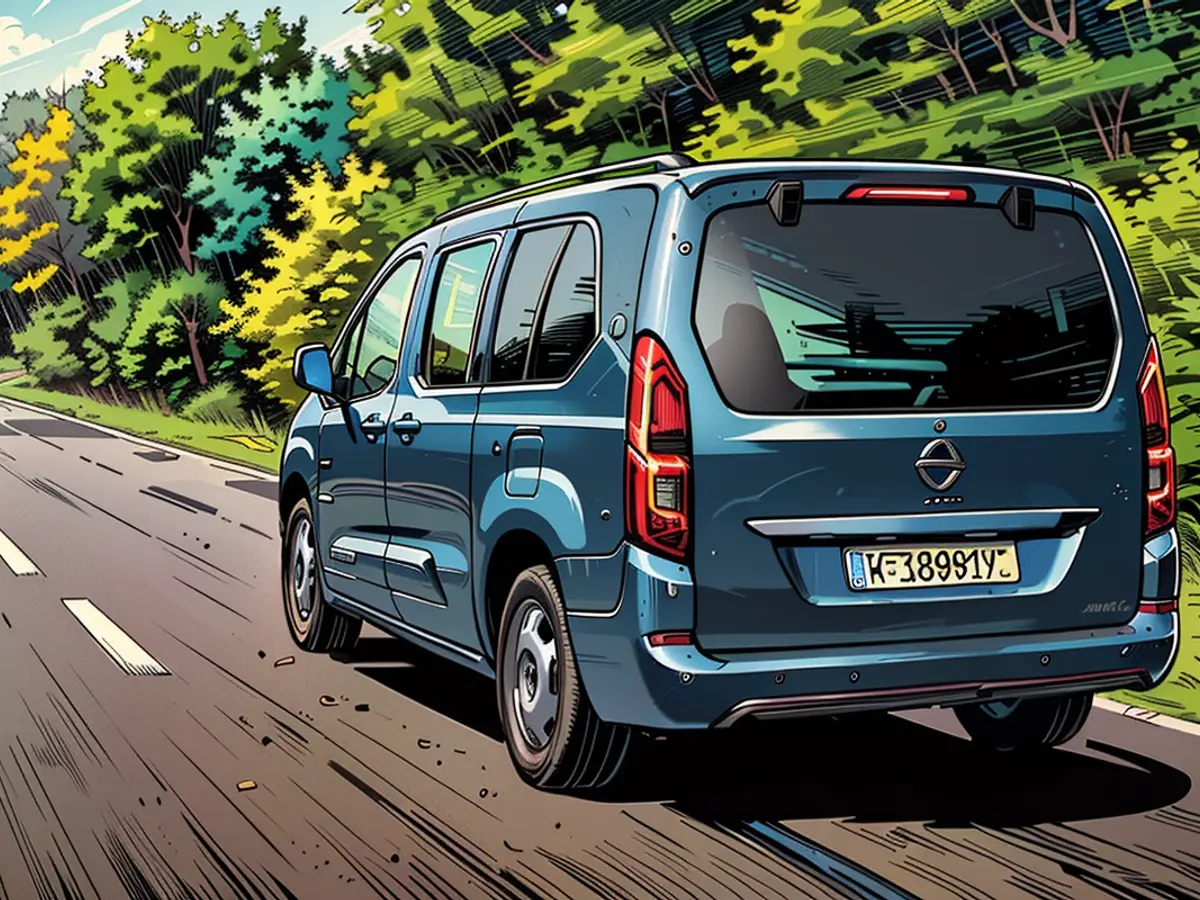 Diejenigen, die Bescheid wissen, erkennen, dass der Combo im Grunde ein Citroën Berlingo ist. Das sieht man an seiner Form. Macht das etwas aus? Keineswegs.