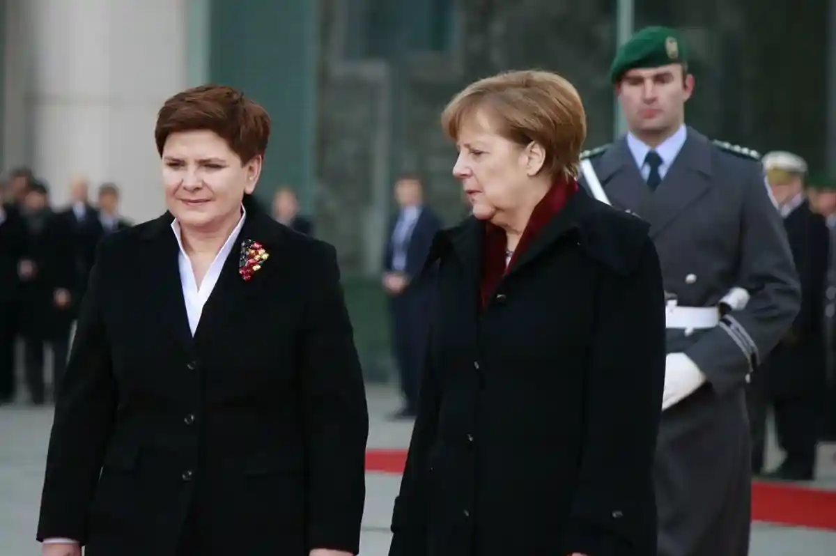 Ангела Меркель и Беата Шидло встретятся в Ганновере фото 1