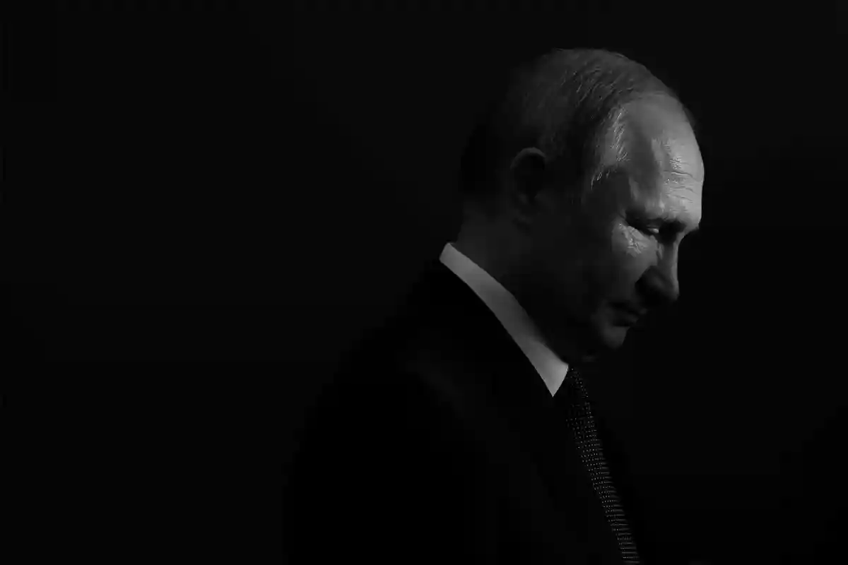 Владимир Путин предложил Западу мир. Почему-то он больше похож на войну