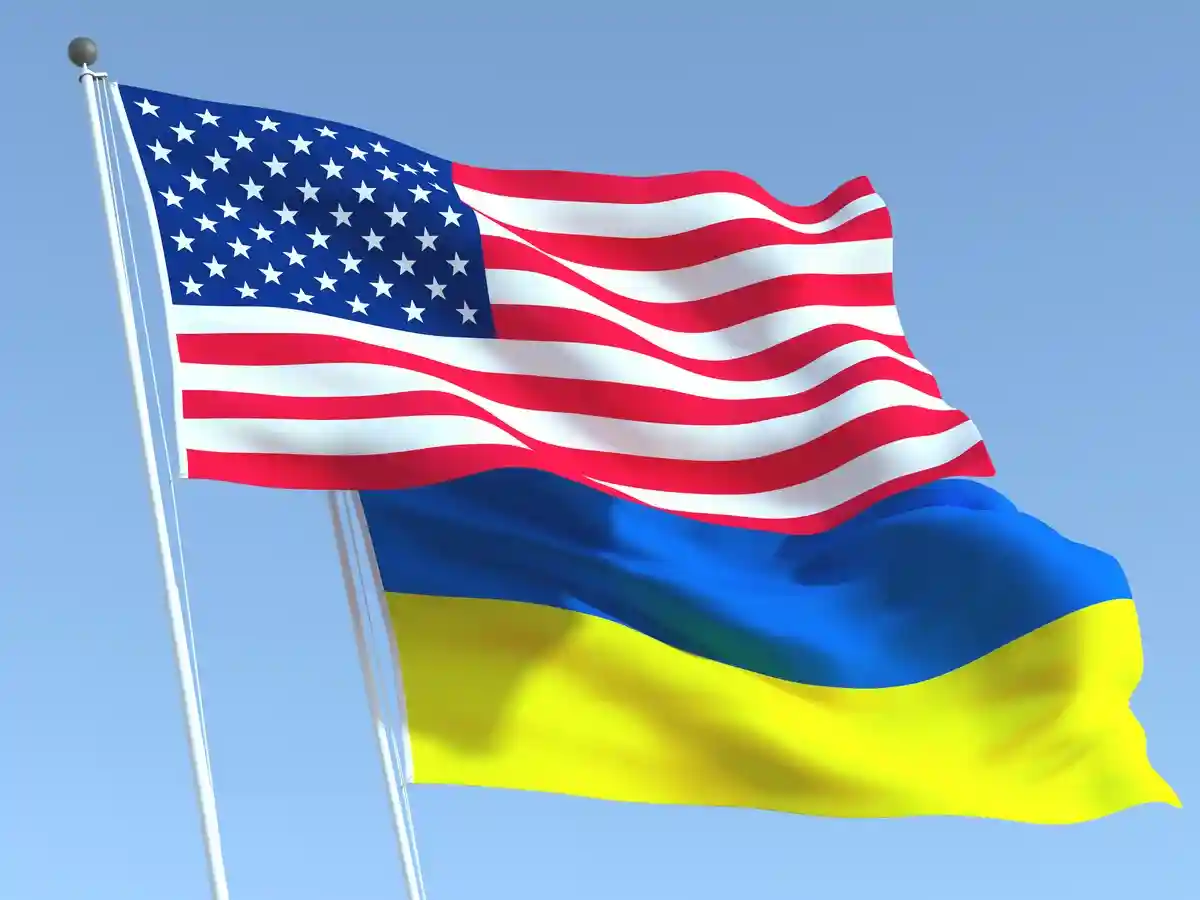 Сша на украинском. США Украина. Флаг Америки и Украины. Американский флаг в Украине. Украина и США вместе.