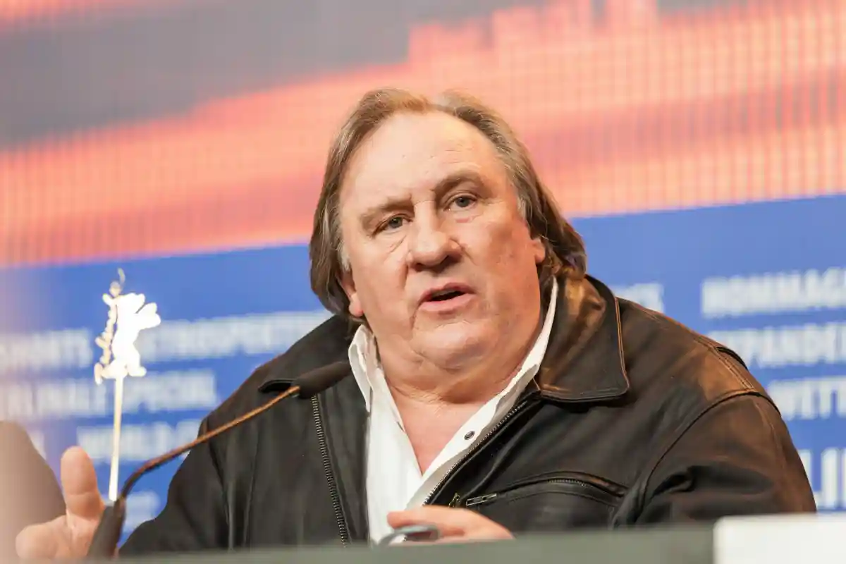 Где живет депардье сейчас. Жерар депардьё 2021. Жерар Депардье 2022. Депардье 2021. Жерар Депардье 2020.