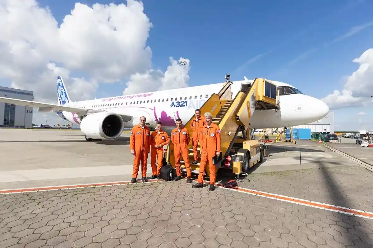 Новый Airbus 321 XLR совершил первый полет в Гамбурге