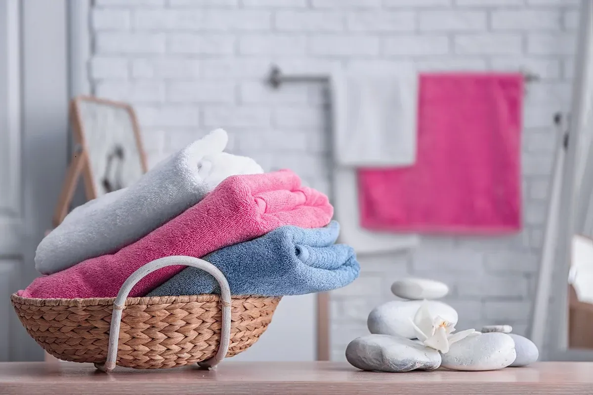 Махровые полотенца нельзя гладить и стирать с ополаскивателем. Фото: Africa Studio