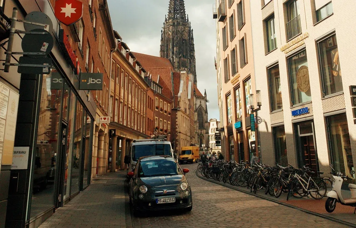 velosiped-protiv-avtomobilya