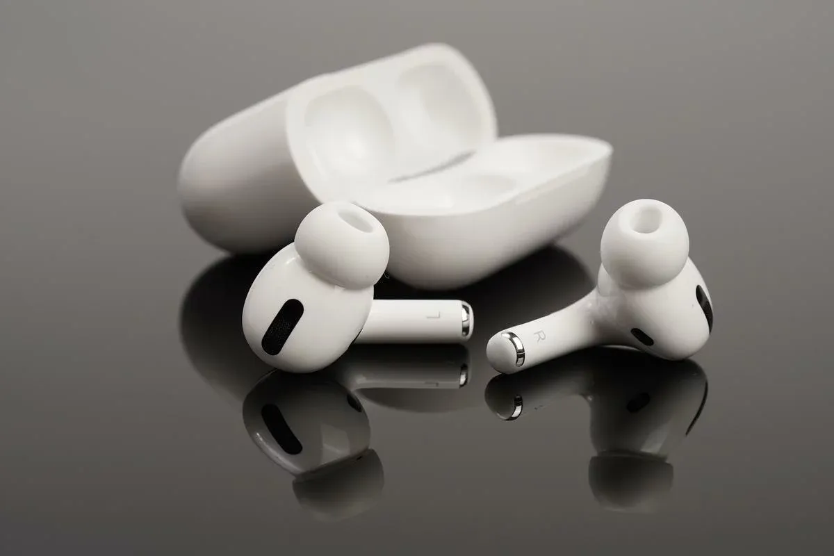 Как отличить поддельные AirPods
