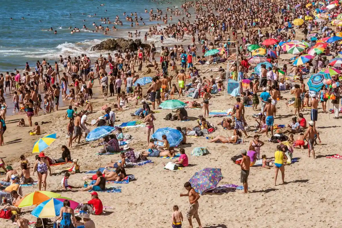 Crowded beach