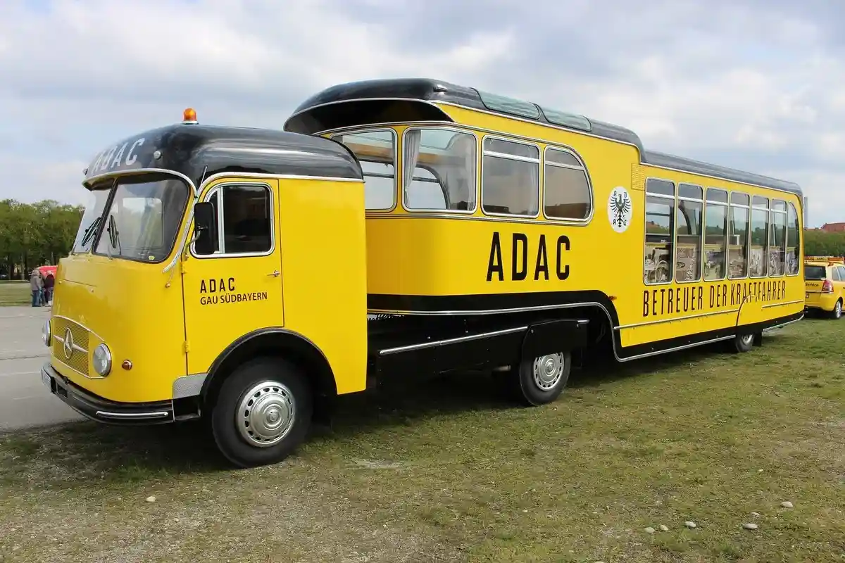 Автомобильные клубы в Германии: самый популярный ADAC. Фото: DerManuW / pixabay.com
