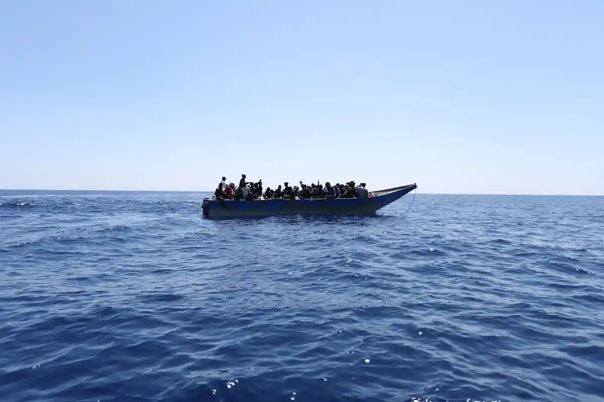 Врачи без границ спасли на море более 600 мигрантов