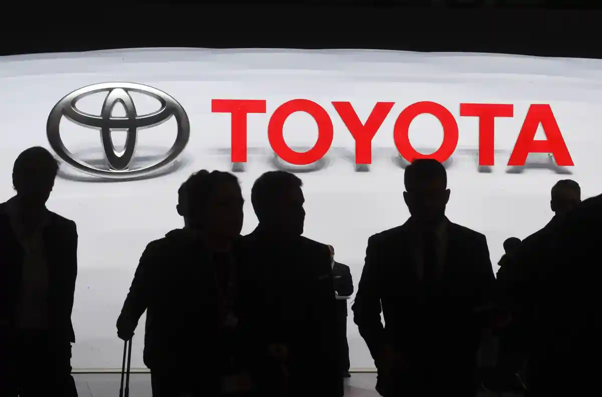 Заводы Toyota остановлены из-за недостатка места на серверах